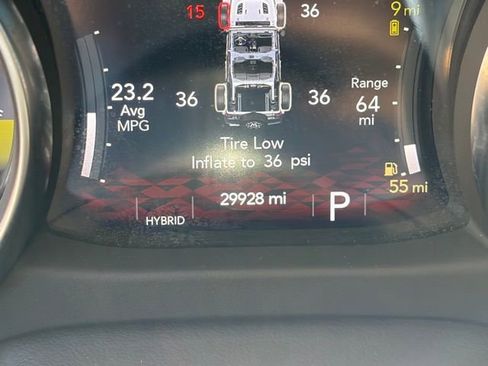 Used 2023 Jeep Wrangler Unlimited Sahara image 16