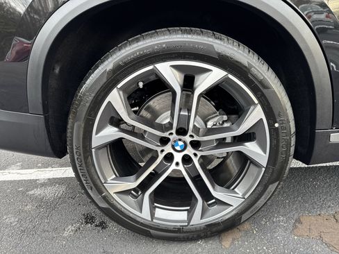 New 2026 BMW X5 xDrive40i w/ Climate Comfort Package image 31