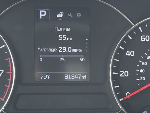 Used 2017 Kia Forte LX w/ LX Popular Package image 2