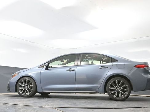 Used 2020 Toyota Corolla SE FWD image 28