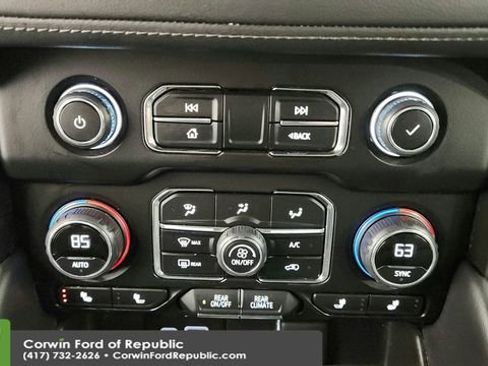 Used 2024 Chevrolet Tahoe LT image 19