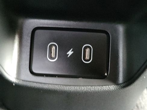 Certified 2025 Hyundai Elantra Sport image 24