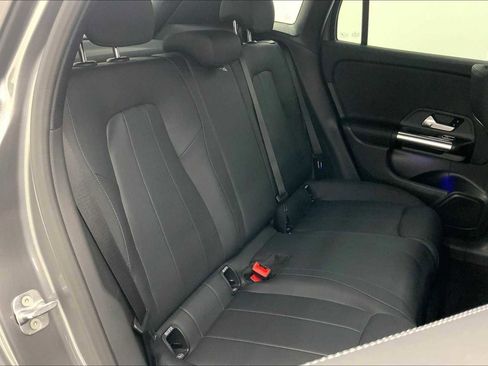 Used 2026 Mercedes-Benz GLA 250 image 14