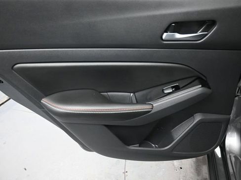 Used 2023 Nissan Altima 2.0 SR image 24