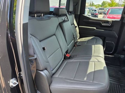 Used 2025 Chevrolet Silverado 1500 RST w/ Convenience Package II AWD/4WD image 15