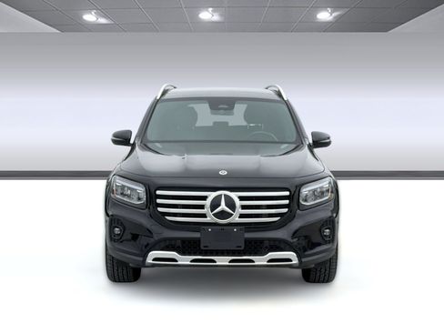 Used 2025 Mercedes-Benz GLB 250 4MATIC image 6