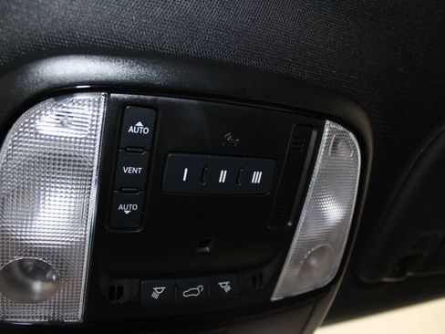 Used 2023 Dodge Durango GT image 44