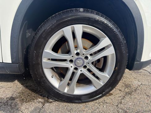 Certified 2016 Mercedes-Benz GLA 250 4MATIC image 8