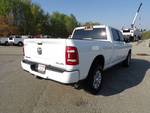 Used 2024 RAM 2500 Laramie AWD/4WD image 7