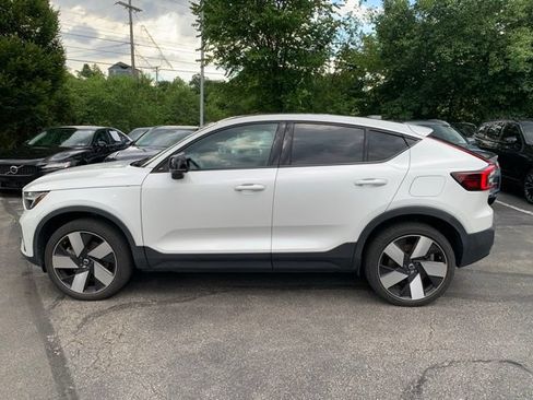 Used 2023 Volvo C40 P8 Recharge Ultimate AWD/4WD image 8