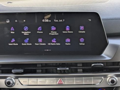 Certified 2024 Kia Telluride S w/ S Sunroof Package FWD image 24