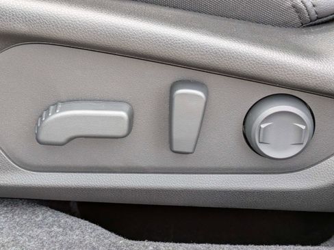 New 2026 Subaru Outback Premium image 21