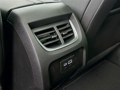 New 2025 Chevrolet Blazer LT w/ Midnight/Sport Edition image 26