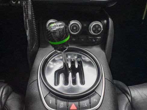 Used 2012 Audi R8 V10 AWD/4WD image 25