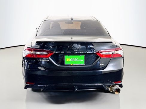 Used 2022 Toyota Camry SE w/ Carpet Mat Package (TMS) FWD image 8