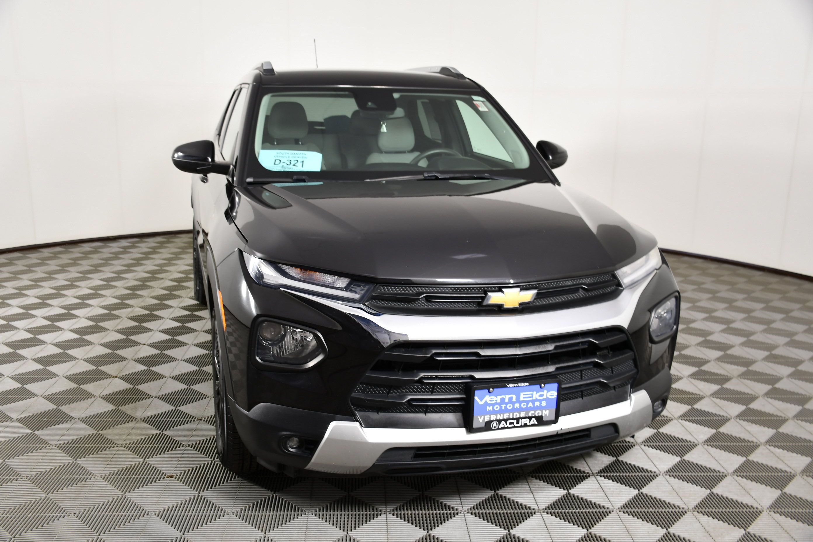 Used 2021 Chevrolet TrailBlazer LT AWD/4WD image 3
