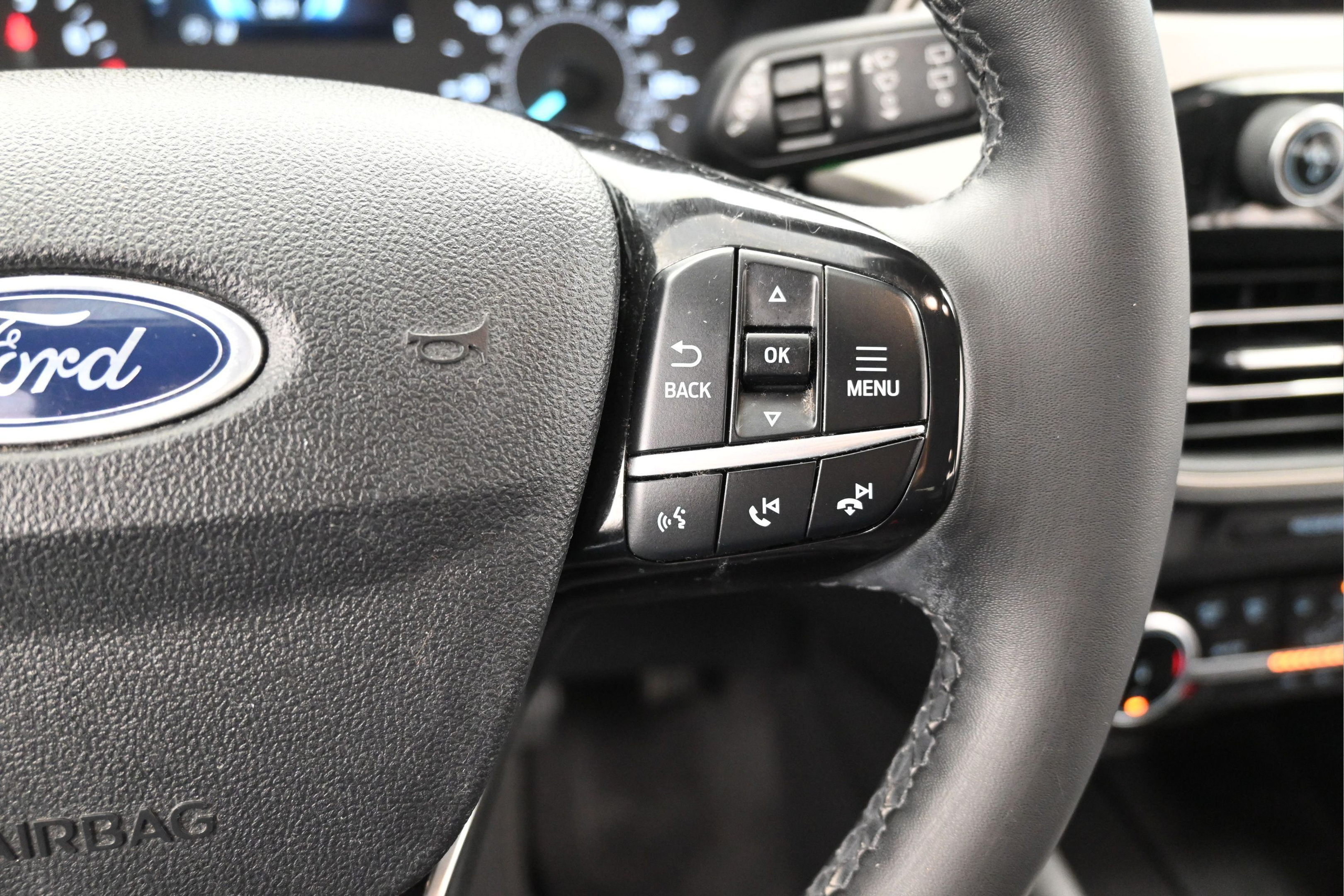 Used 2022 Ford Escape SEL FWD image 15