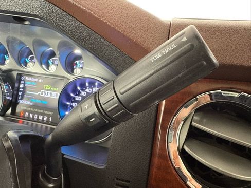 Used 2014 Ford F250 King Ranch w/ King Ranch w/Chrome Package image 22