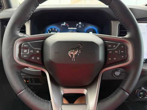 New 2026 Ford Bronco Outer Banks AWD/4WD image 23
