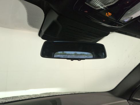 Used 2026 BMW X5 sDrive40i image 17