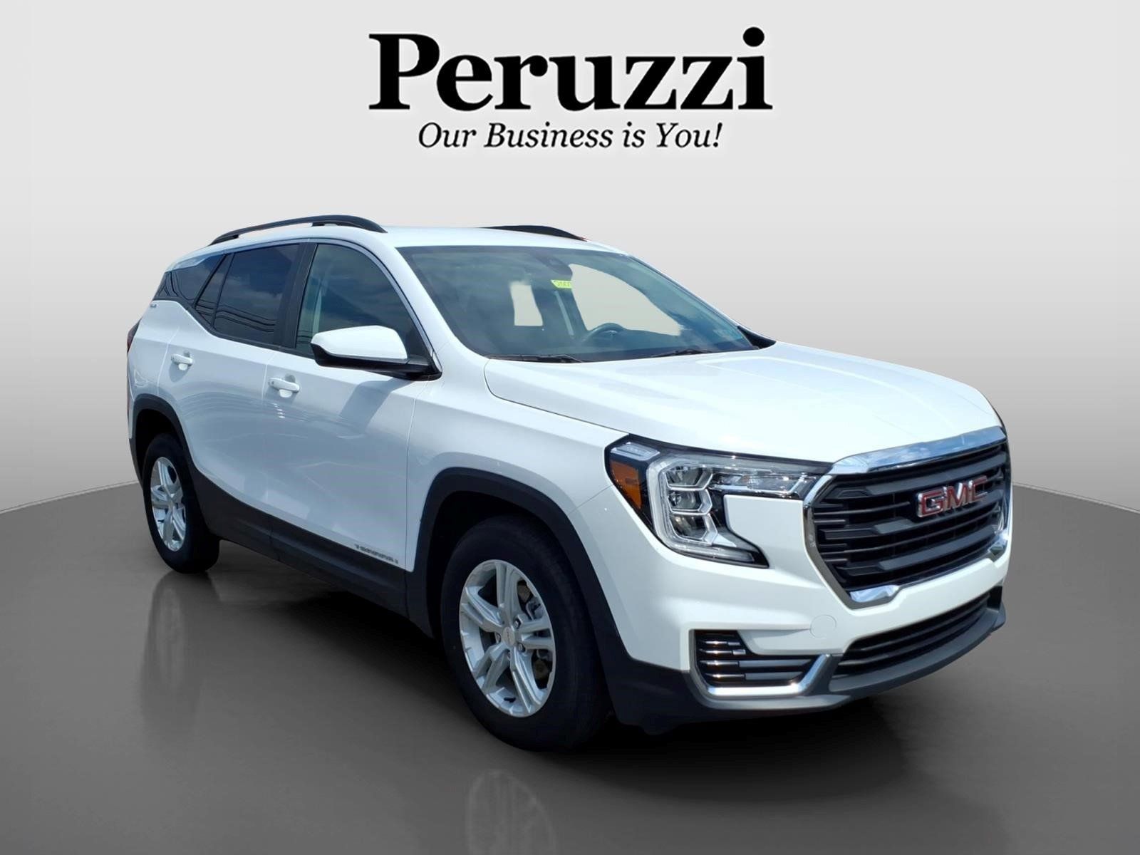 Certified 2024 GMC Terrain SLE w/ Driver Convenience Package FWD image 1