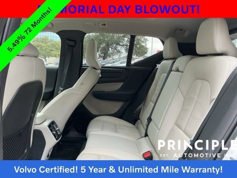 Used 2023 Volvo XC40 B5 Plus w/ Driver Assist Package AWD/4WD image 34