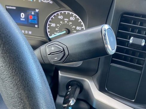 Used 2025 Ford F250 XLT image 18
