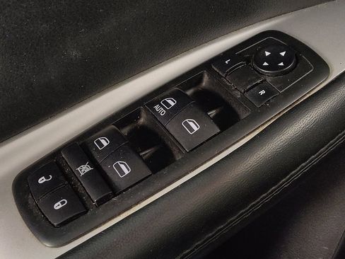 Used 2018 Dodge Journey SE w/ Popular Equipment Group image 27