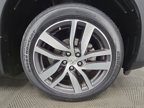 Used 2018 Honda Pilot Touring image 48