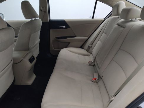 Used 2016 Honda Accord EX image 18