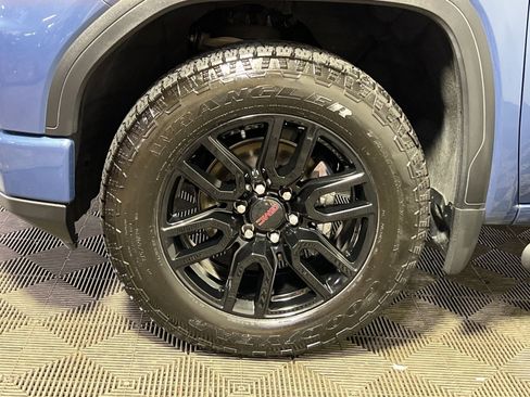 Used 2026 GMC Sierra 1500 Elevation w/ Elevation Select Package AWD/4WD image 13