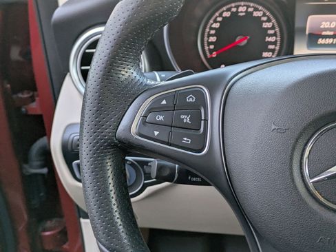 Used 2018 Mercedes-Benz GLC 300 4MATIC image 17