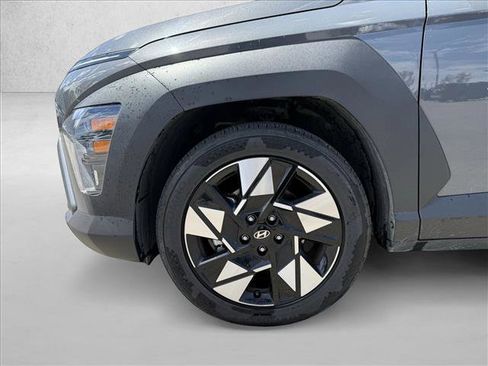 Certified 2025 Hyundai Kona SEL FWD image 20