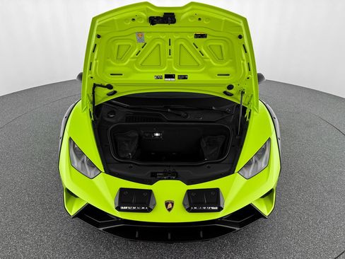 Used 2023 Lamborghini Huracan Sterrato image 34