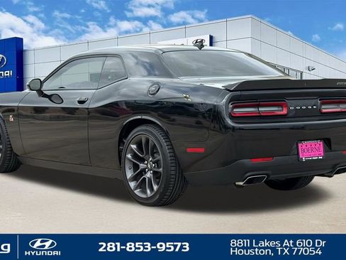 Used 2023 Dodge Challenger R/T Scat Pack RWD image 5