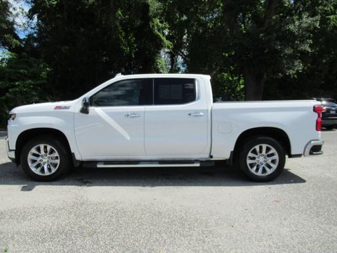 Used 2021 Chevrolet Silverado 1500 LTZ AWD/4WD image 4