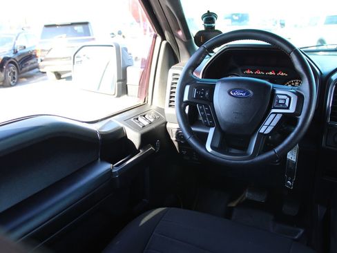 Used 2019 Ford F150 XLT w/ Equipment Group 302A Luxury image 9