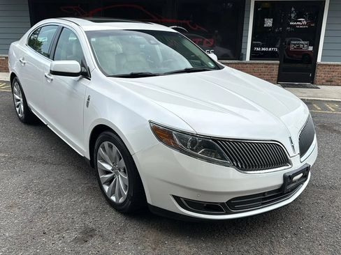 Used 2014 Lincoln MKS AWD w/ Equipment Group 101A image 3