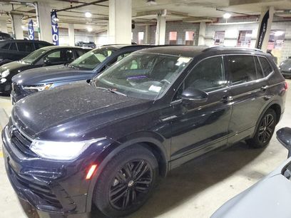 Used 2022 Volkswagen Tiguan SE R-Line