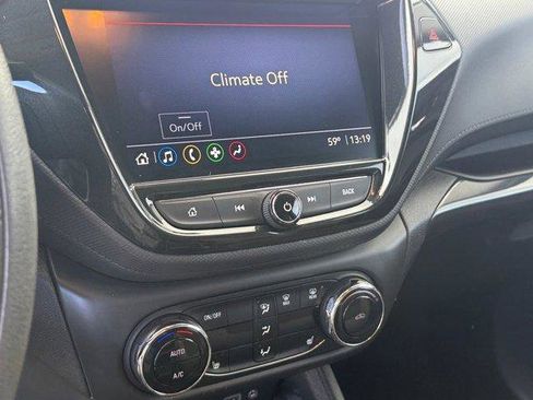 Used 2023 Chevrolet TrailBlazer LT w/ Convenience Package image 21