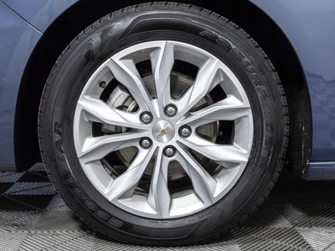 Used 2025 Chevrolet Malibu LT FWD image 44
