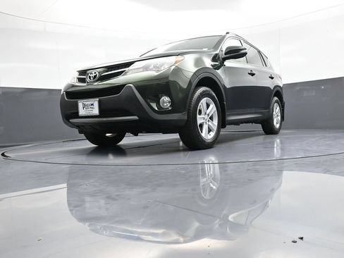 Used 2013 Toyota RAV4 XLE AWD/4WD image 25