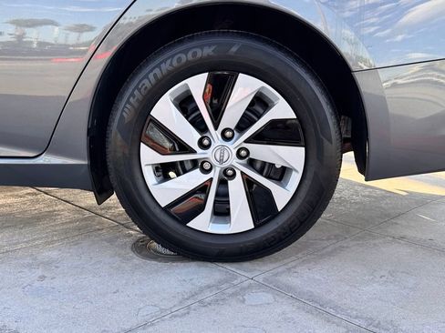 Certified 2025 Nissan Altima 2.5 S image 10