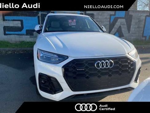 Used 2025 Audi Q5 2.0T Premium w/ Convenience Plus Package image 1