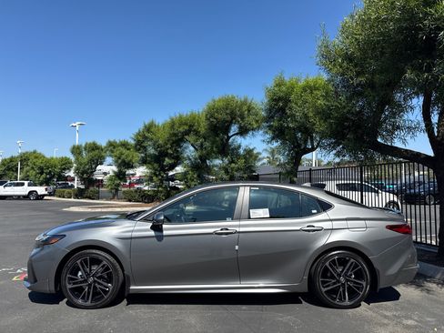 New 2026 Toyota Camry XSE FWD image 4