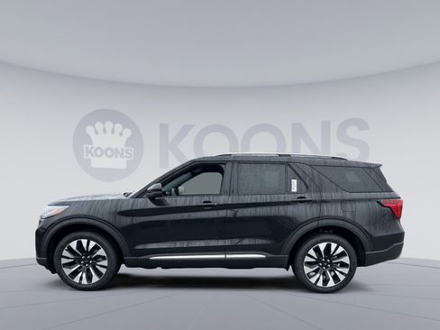 New 2026 Ford Explorer Platinum image 2