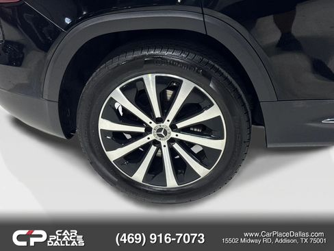 Used 2020 Mercedes-Benz GLB 250 4MATIC image 37