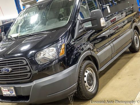 Used 2017 Ford Transit 150 XL image 4