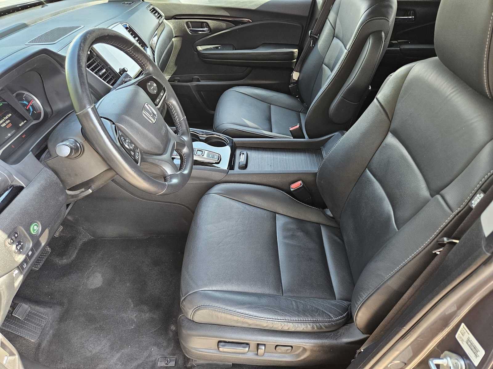 Used 2022 Honda Pilot Touring image 13