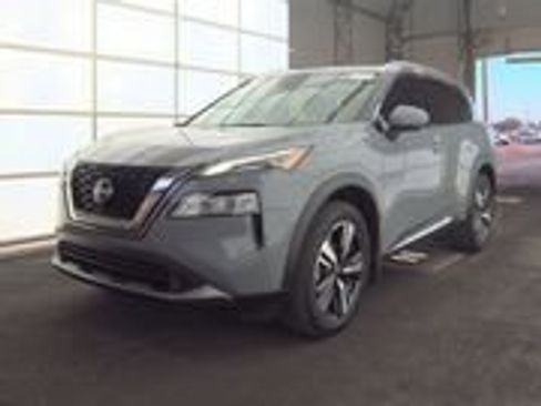 Used 2023 Nissan Rogue SL w/ SL Premium Package image 1